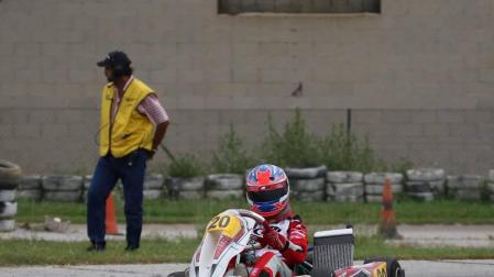 El piloto navarro Javier Lara, tercero en Cataluña