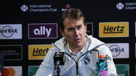 Lopetegui: "Modric seguirá en el Real Madrid"