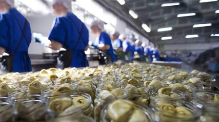 Una apuesta por el producto local y las conservas de calidad