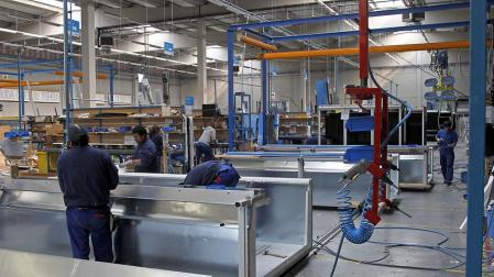 Exkal invertirá 3 millones para ampliar su planta y crear 80 empleos