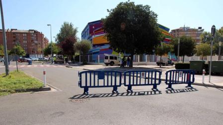 El Ayuntamiento de Tudela prepara el cierre al tráfico junto al colegio Griseras
