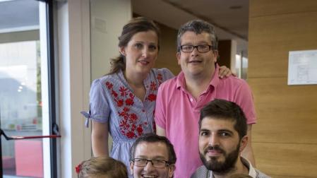 La vida de 56 navarros que acompañan a personas con discapacidad intelectual