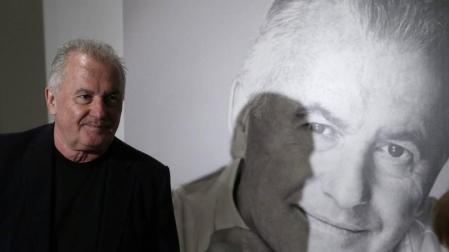 Víctor Manuel edita sus memorias 'Antes de que sea tarde'