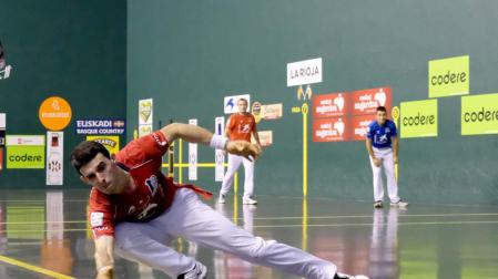 Altuna III estará entre dos y tres semanas de baja por una rotura fibrilar