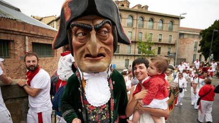 Fotos de los gigantes y cabezudos de Pamplona, 13 de julio de San Fermín 2018