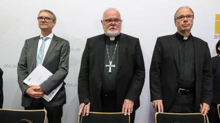 La Iglesia admite "vergüenza" por haber "ignorado" a las víctimas de pederastas