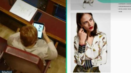 Celia Villalobos, pillada comprando ropa on-line desde su 'tablet' en el Congreso