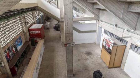Fotos del estado en el que se encuentra El Sadar, abocado a una reforma.