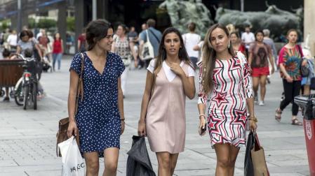 Las expectativas de ahorro desinflan la confianza del consumidor navarro