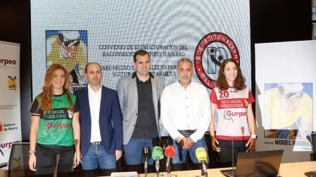 Beti Onak, referente en la reestructuración del balonmano femenino navarro