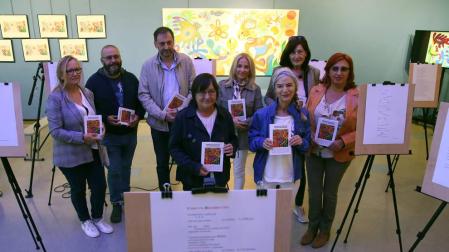 Un cuadro y 30 poemas pintan un universo