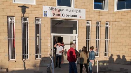 La sociedad Gastizun deja la gestión del polideportivo y del albergue de Ayegui