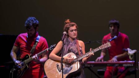 Amaia Romero rinde el Gayarre con versiones