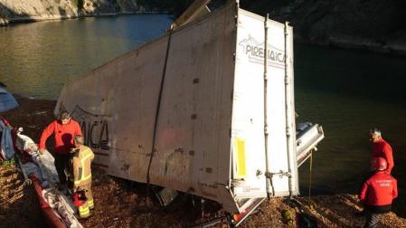 Tres muertos y 5 heridos en 3 accidentes de tráfico esta mañana en Cataluña