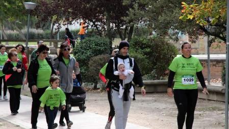 Miles de personas se congregaron en la capital ribera para participar en la carrera