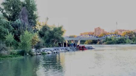 Rescatado el cuerpo sin vida de un joven en el río Ebro, a su paso por Zaragoza