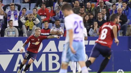 Brandon celebra el gol al Zaragoza.