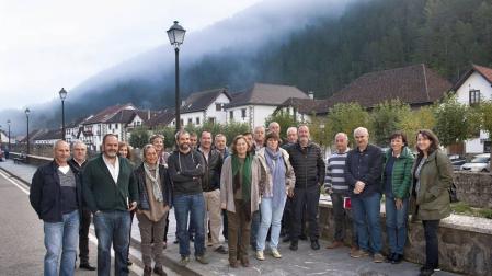 Elizalde se reúne con las entidades locales y los agentes sociales del Pirineo