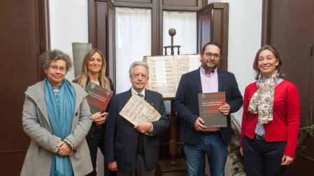 Una colección de libros revive obras inéditas de los fondos musicales de la Catedral