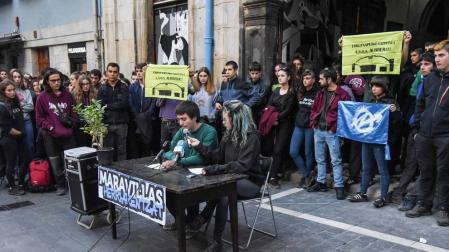 El gaztetxe Maravillas hace una "llamada urgente" a "defender" el recinto okupado
