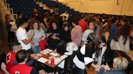 La Feria del Voluntariado de Jesuitas Tudela reúne a unos 340 estudiantes
