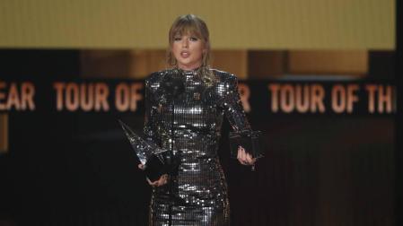 Taylor Swift y Camila Cabello reinan en los American Music Awards