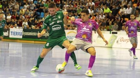 Osasuna Magna aparca su crisis goleando al líder