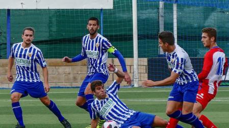 El Izarra sigue sin ganar en Merkatondoa tras 8 jornadas