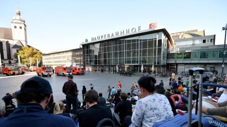 Acaba la toma de rehenes en la estación de trenes en la ciudad alemana de Colonia