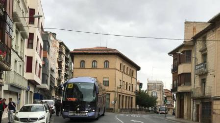 Andosilla, Peralta y San Adrián piden mantener la línea Funes-Calahorra