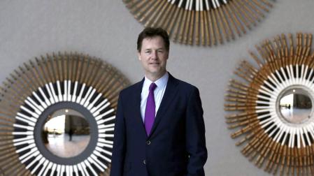 Facebook ficha al ex vice primer ministro británico Nick Clegg