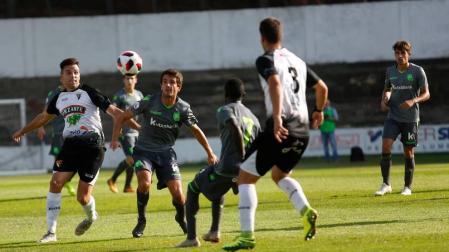 La misma película de siempre en el último partido del Tudelano, contra la Real Sociedad B