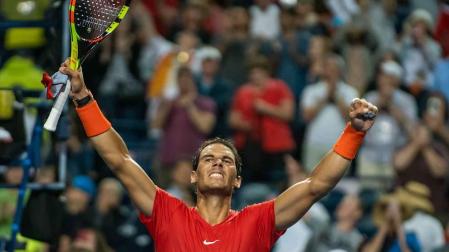 Un sólido Nadal vence a Khachanov y luchará por ser campeón