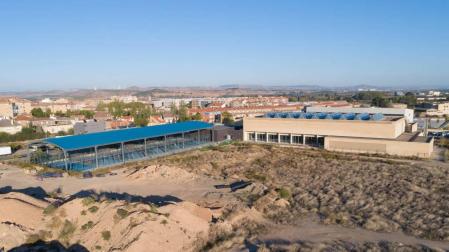 Tudela propone que los 3 millones del Estado sean para piscinas y campos de césped artificial