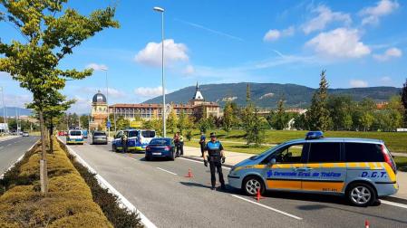 Sancionados 61 conductores en la semana de control de distracciones al volante