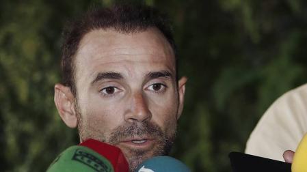 Alejandro Valverde recibe "con enorme orgullo" la Bicicleta de Oro