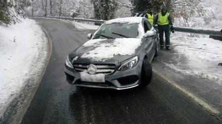 El descenso de temperaturas propició que las nevadas regresaran este 29 de octubre a varios puntos de Navarra