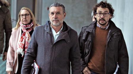 UPN, PSN, PP e I-E critican la falta de acuerdo para el Plan de Empleo