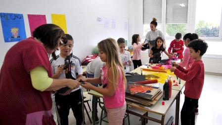 Alumnado del Colegio Público Urraca Reina de Artajona.