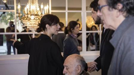 Imágenes del rodaje de 'Los asesinatos de Goya' se rodó este miércoles en el Hotel Tres Reyes de Pamplona a las órdenes con Maribel Verdú y Aura Garrido como protagonistas.