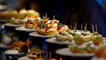 San Sebastián crea un instituto para "proteger" el pintxo donostiarra