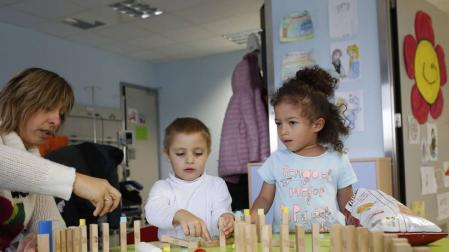 Adano quiere "dar vida" a las consultas de oncología pediátrica del CHN