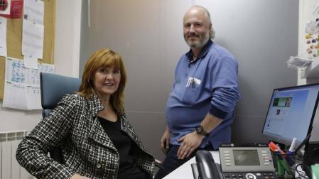 Héroes del silencio, los voluntarios del Teléfono de la Esperanza