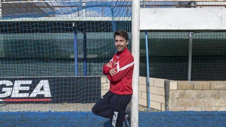Rodrigo Hernando, entrenador del Izarra: “Hay que celebrarlo en el campo”