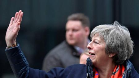 May insiste en que no cambiará su postura sobre Gibraltar