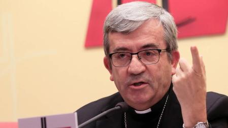 El obispo Argüello: "No quise decir que los homosexuales no sean enteramente varones"