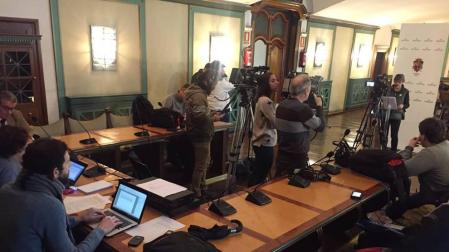 El Parlamento de Navarra pide en Lesaka un pacto de Estado frente al Sida