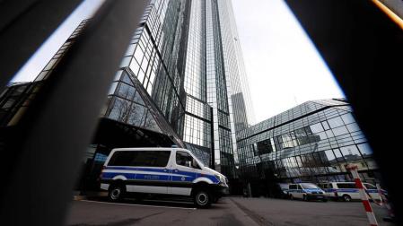 La Policía registra las oficinas del Deutsche Bank por sospechas de blanqueo