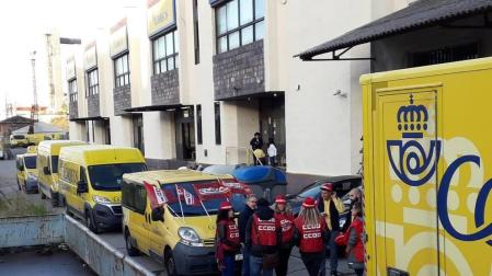 CCOO, UGT y CSIF cifran en el 80% el seguimiento de la huelga en Correos