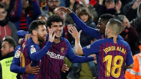 El Barcelona vence en casa al Villarreal con goles de Piqué y Aleñá
